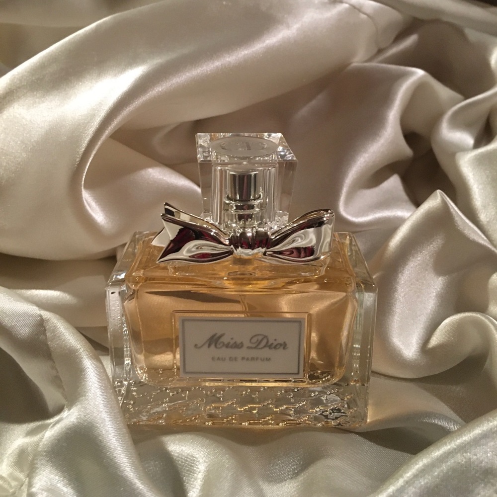 MISS DIOR